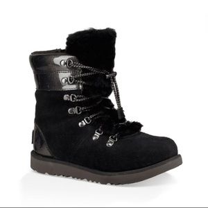 Ugg Australia viki patent waterproof boot new